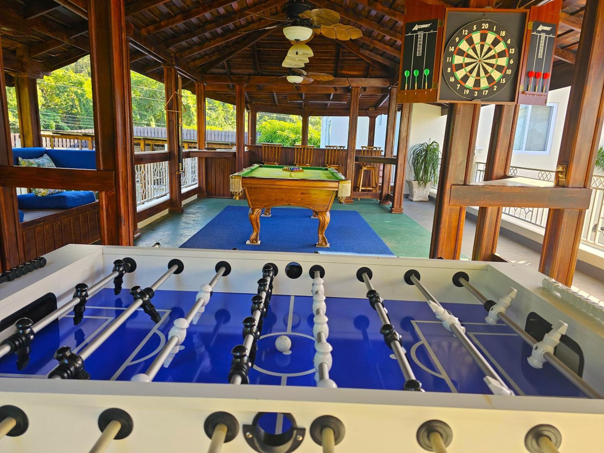 Mais Oui Villa Discovery Bay Buitenkant foto